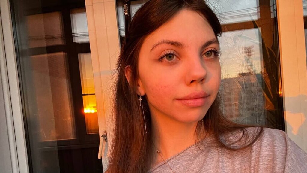 AsiaHovanes